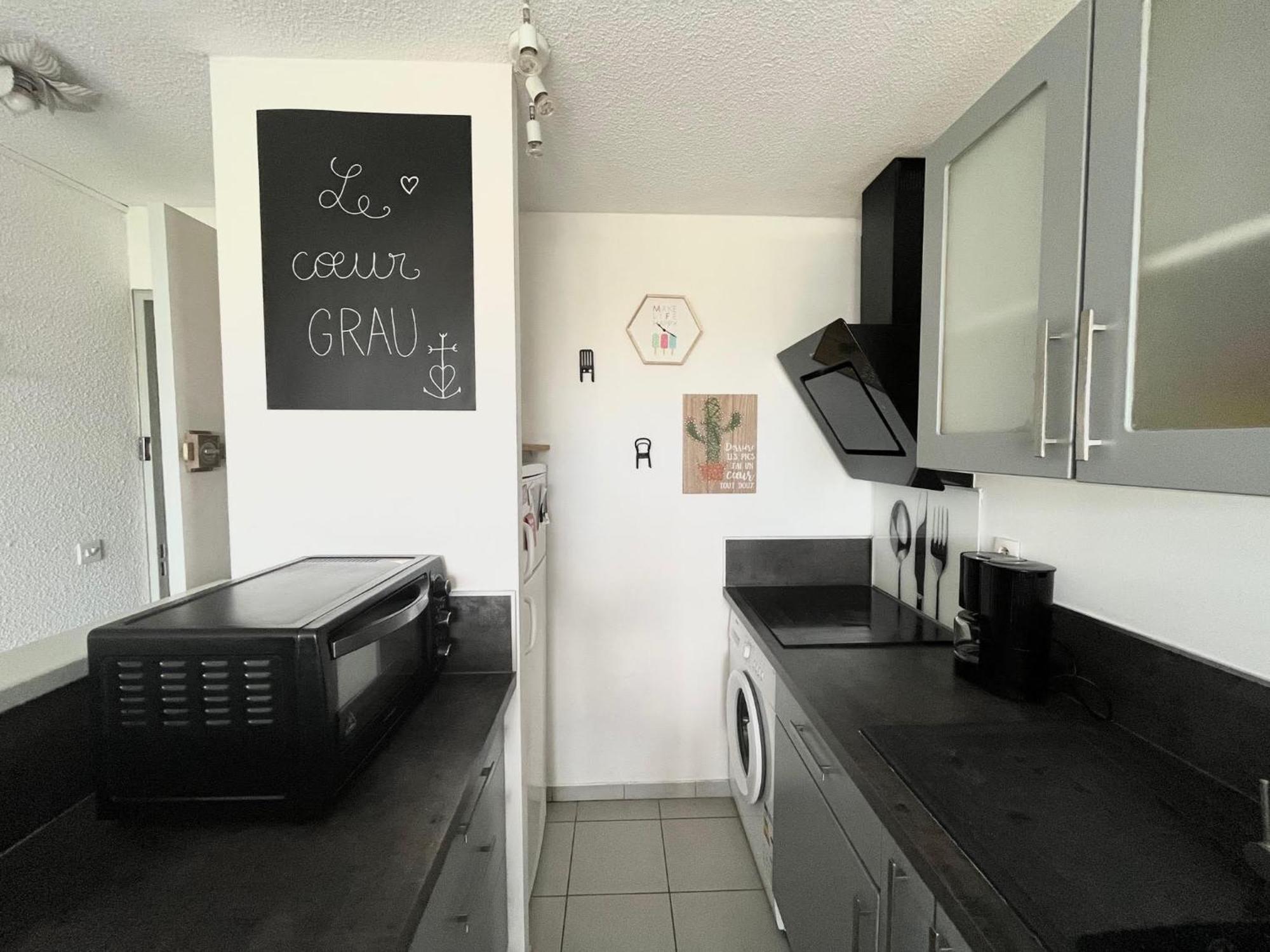 Appartement Devant La Mer + Parking Le Grau-du-Roi Extérieur photo
