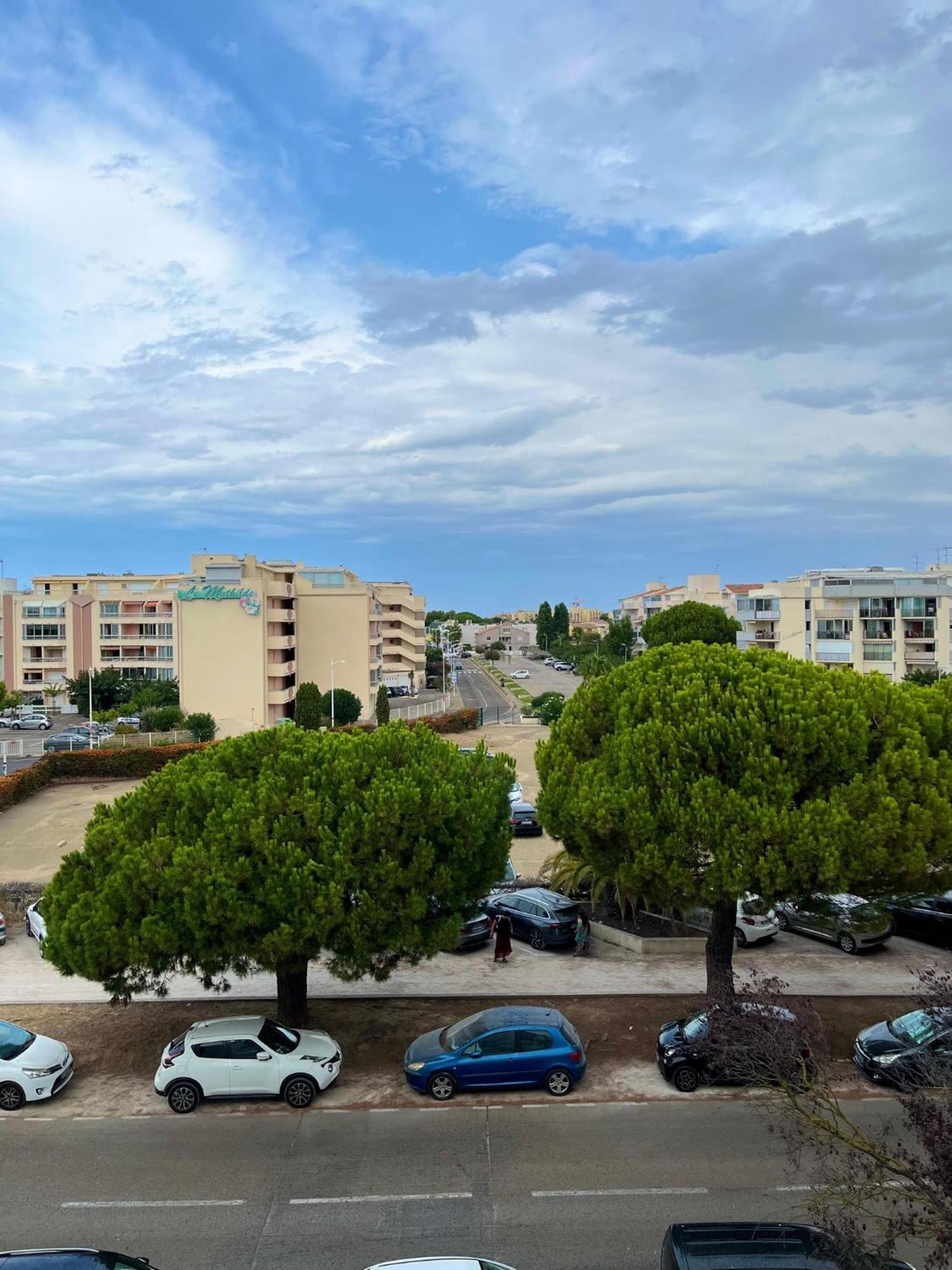 Appartement Devant La Mer + Parking Le Grau-du-Roi Extérieur photo